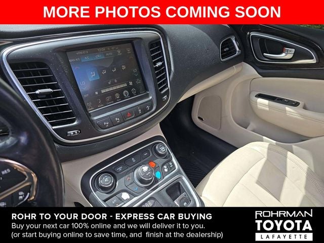 2016 Chrysler 200 C
