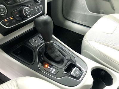 2020 Jeep Cherokee Overland