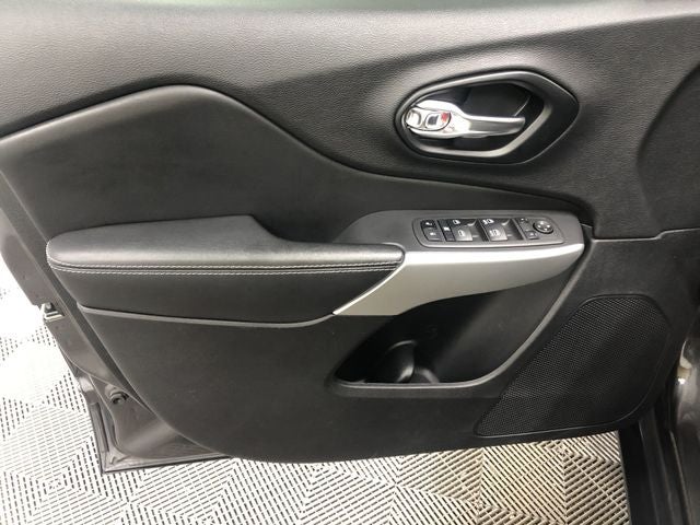 2022 Jeep Cherokee X