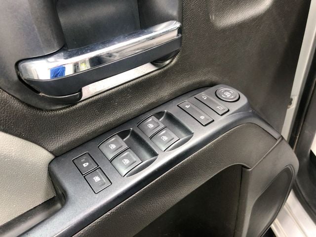 2017 Chevrolet Silverado Custom