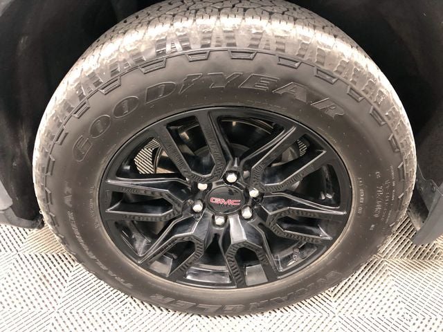 2023 GMC Sierra Elevation