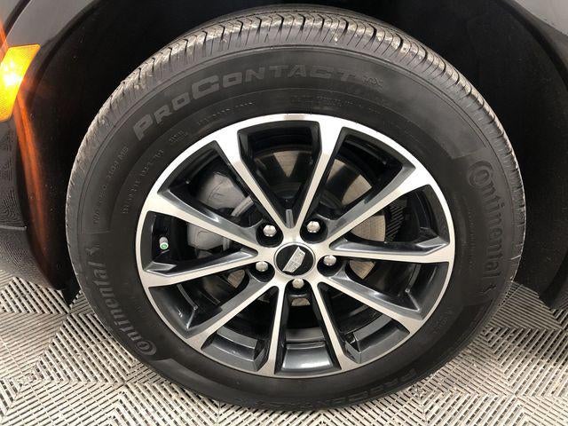 2025 Cadillac XT4 Sport