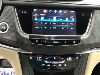 2017 Cadillac XT5 Luxury