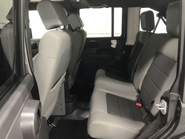 2010 Jeep Wrangler Unlimited Sahara