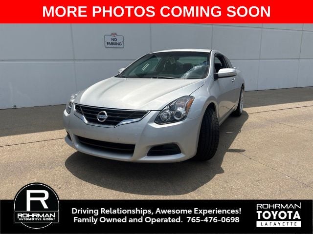 2013 Nissan Altima Coupe 2.5 S CVT's photo