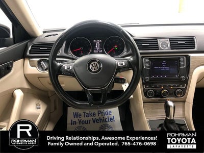 2016 Volkswagen Passat 1.8T SE