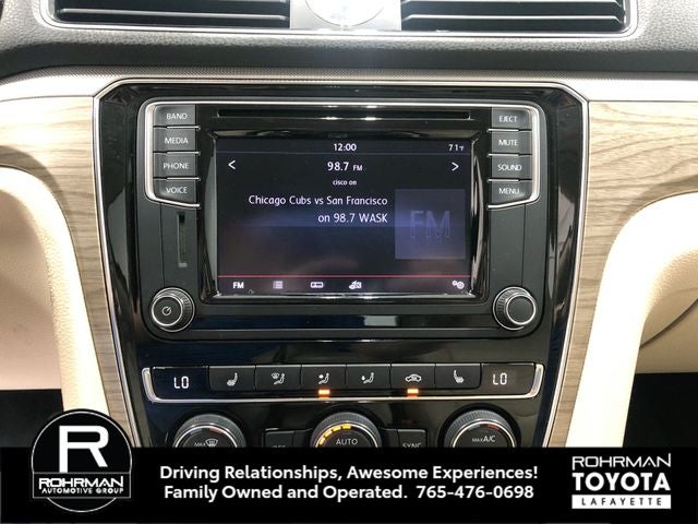 2016 Volkswagen Passat 1.8T SE