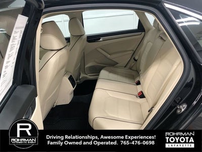 2016 Volkswagen Passat 1.8T SE
