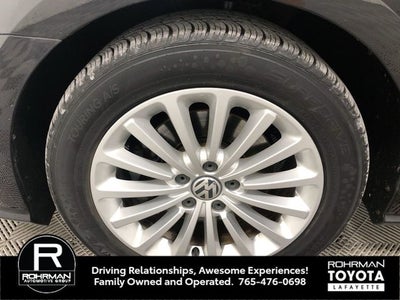 2016 Volkswagen Passat 1.8T SE
