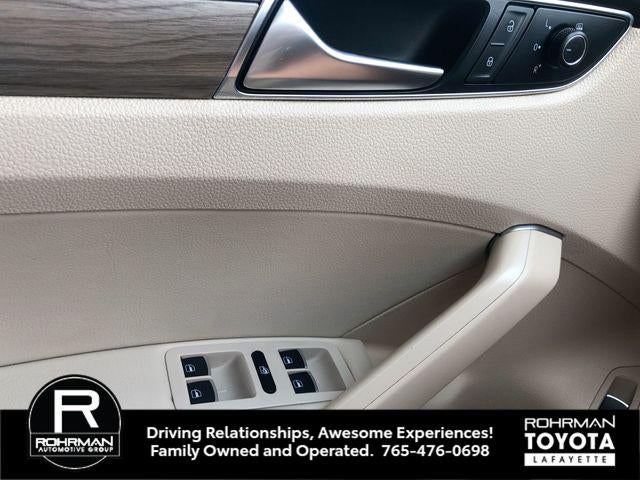 2016 Volkswagen Passat 1.8T SE