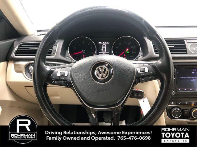 2016 Volkswagen Passat 1.8T SE