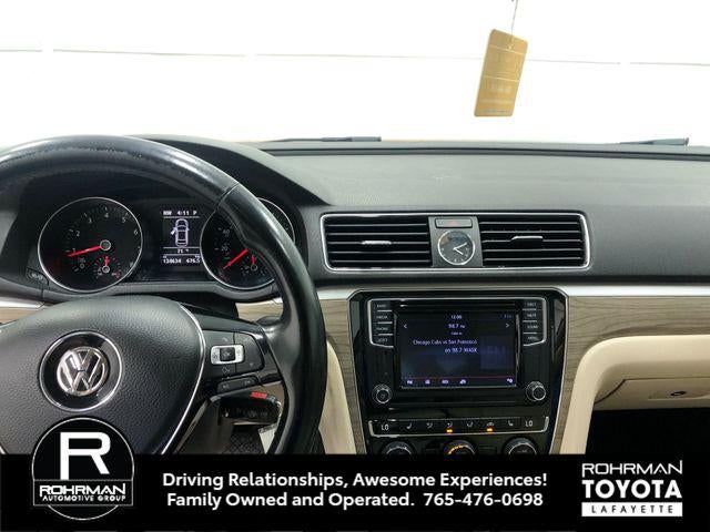 2016 Volkswagen Passat 1.8T SE