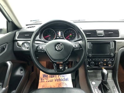 2018 Volkswagen Passat V6 SEL Premium