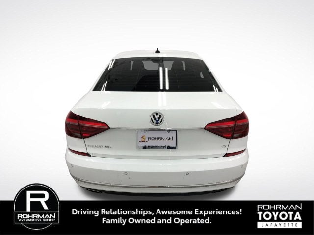 2018 Volkswagen Passat V6 SEL Premium