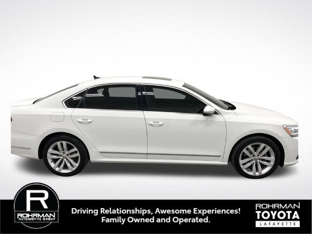 2018 Volkswagen Passat V6 SEL Premium