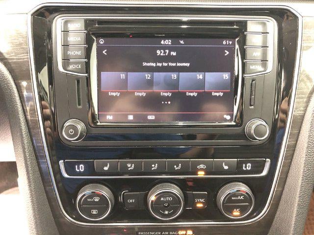 2018 Volkswagen Passat V6 SEL Premium