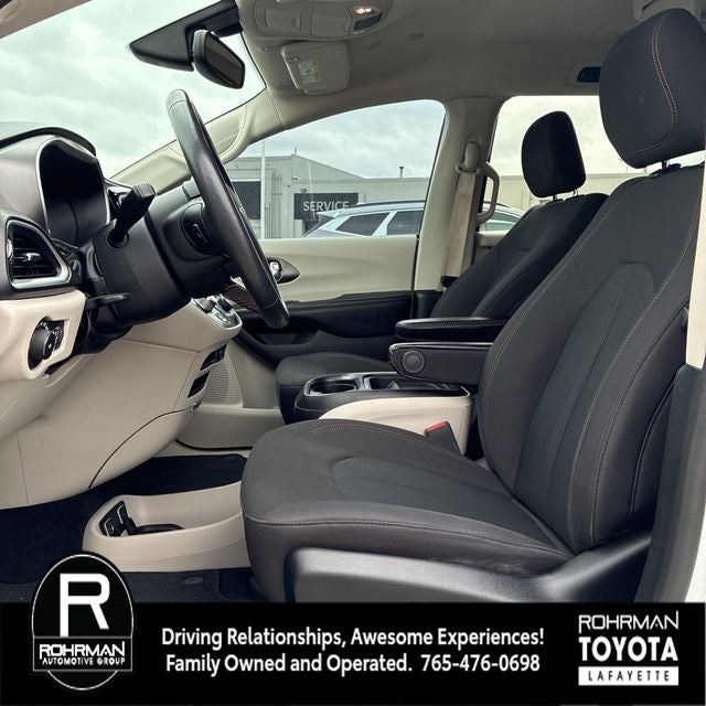 2020 Chrysler Pacifica Touring