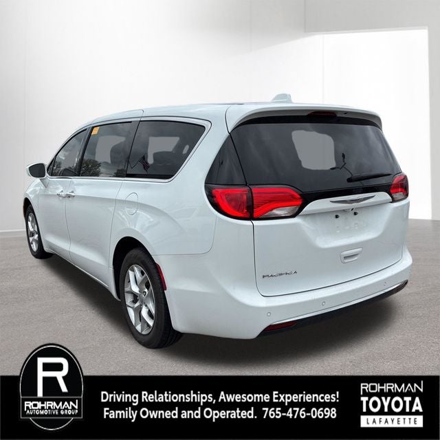 2020 Chrysler Pacifica Touring