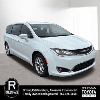 2020 Chrysler Pacifica Touring