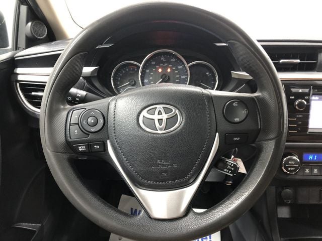 2016 Toyota COROLLA LE