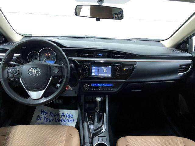 2016 Toyota COROLLA LE