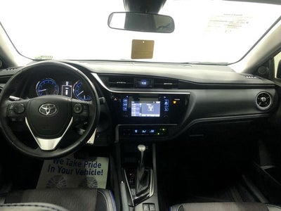 2017 Toyota COROLLA SE