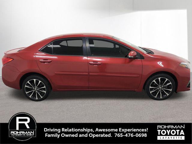 2017 Toyota COROLLA SE