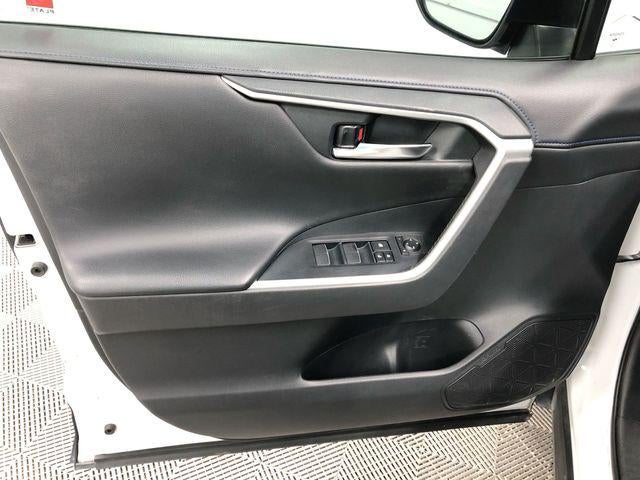 2019 Toyota RAV4 Hybrid XSE
