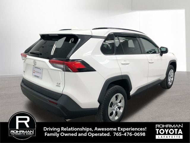 2020 Toyota RAV4 LE