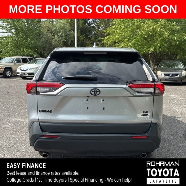 2023 Toyota RAV4 LE