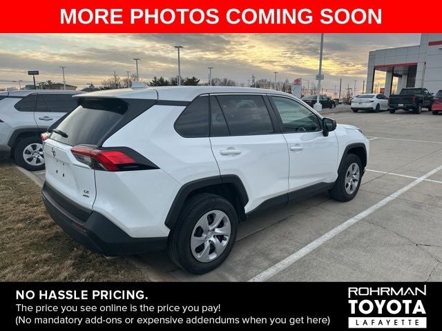 2024 Toyota RAV4 LE