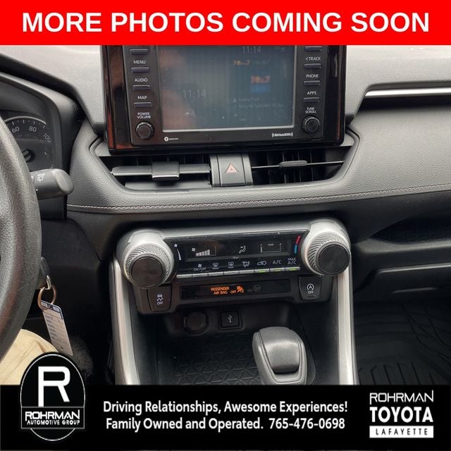 2020 Toyota RAV4 LE