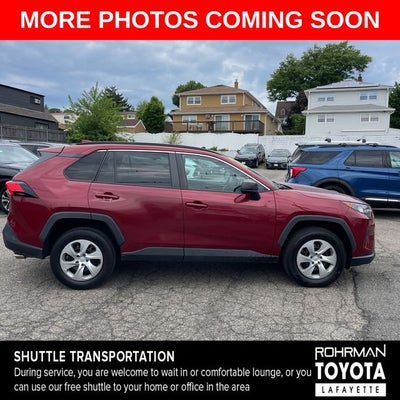 2020 Toyota RAV4 LE