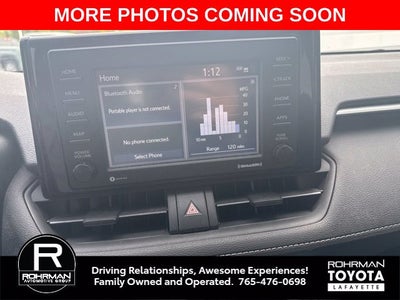2020 Toyota RAV4 LE