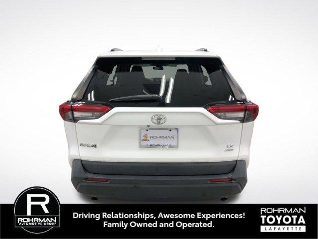 2020 Toyota RAV4 LE