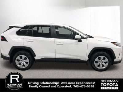 2025 Toyota RAV4 LE