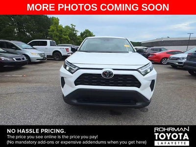 2024 Toyota RAV4 LE