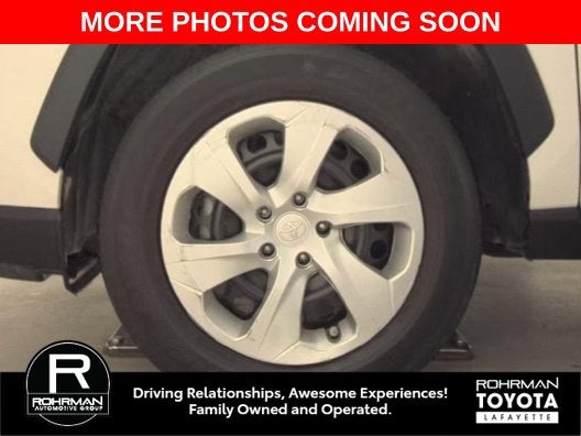 2023 Toyota RAV4 LE