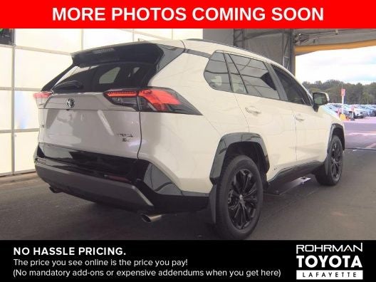 2022 Toyota RAV4 Hybrid SE