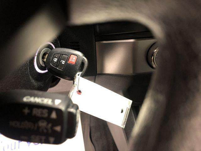 2021 Toyota TACOMA SR SR V6