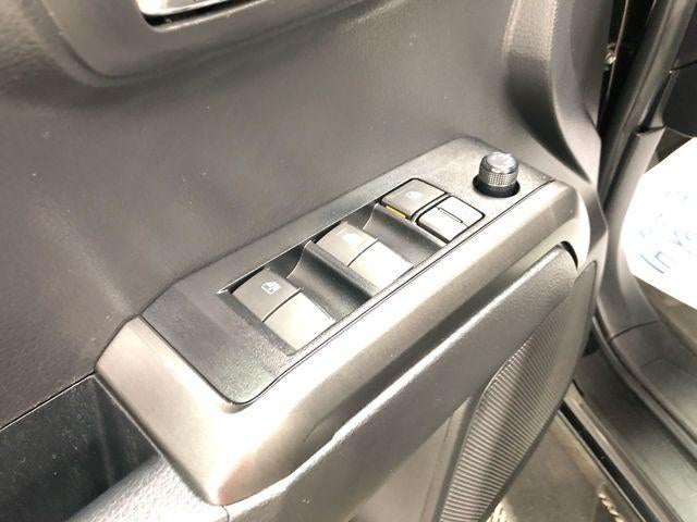 2022 Toyota Tacoma TRD Off-Road V6