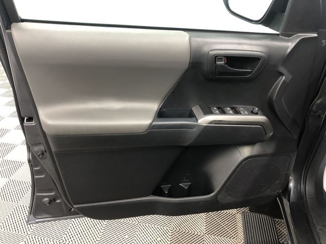 2023 Toyota TACOMA SR5 SR5 V6