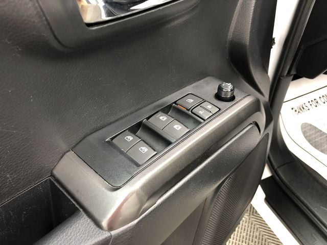 2022 Toyota Tacoma TRD Sport V6