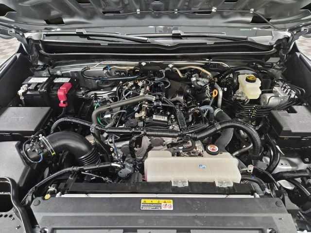 2025 Toyota TACOMA SR5 SR5