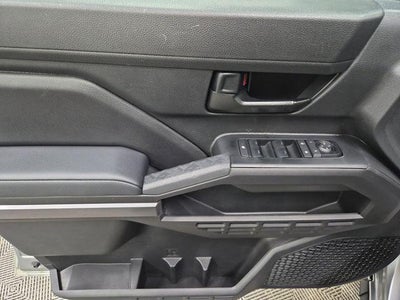 2025 Toyota TACOMA SR5 SR5