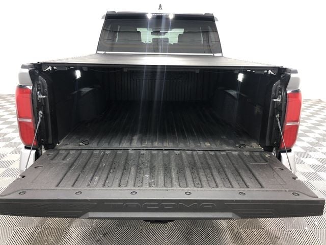 2025 Toyota TACOMA SR5 SR5