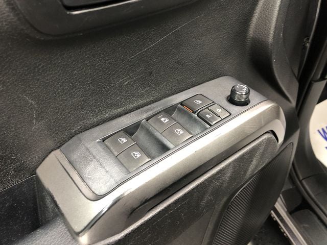 2021 Toyota TACOMA SR5 SR5 V6