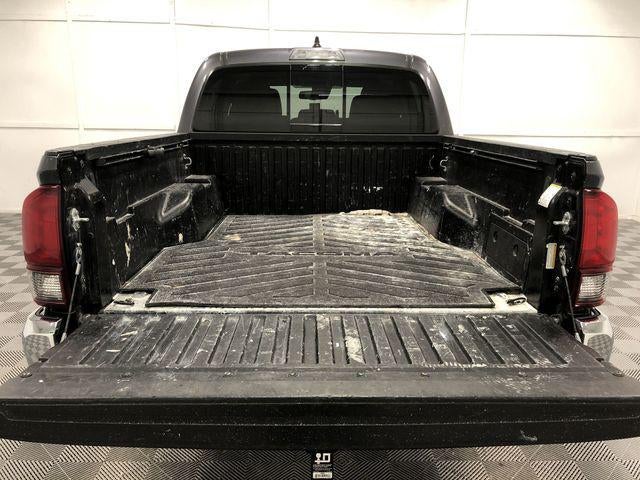 2021 Toyota TACOMA SR5 SR5 V6