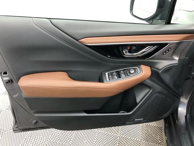 2022 Subaru Outback Touring XT