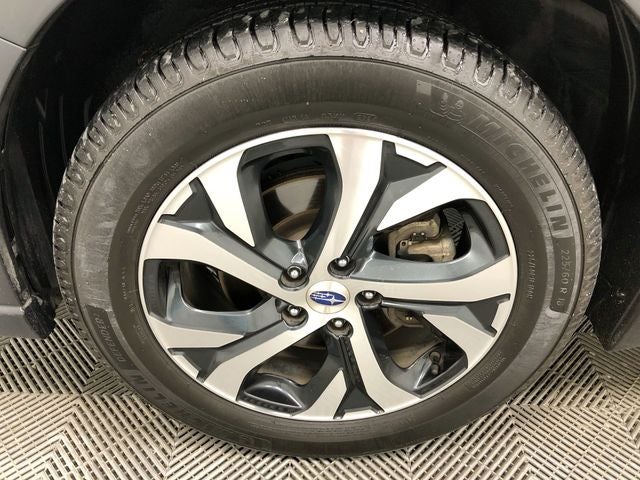 2022 Subaru Outback Touring XT